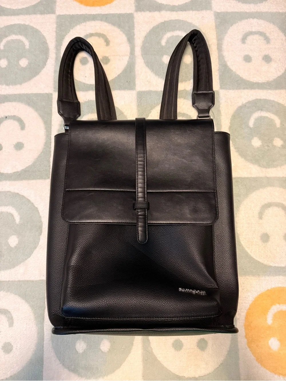 Samsonite Black Leather Flapover Laptop Backpack Bag
